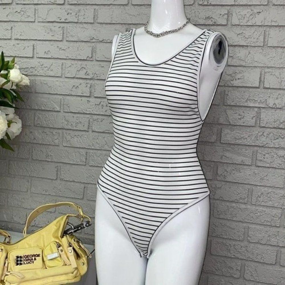 PRETTYLITTLETHING White & Black Striped Bodysuit Size XS